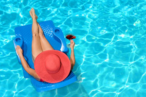 Top 10 Summer Beauty Must-Haves