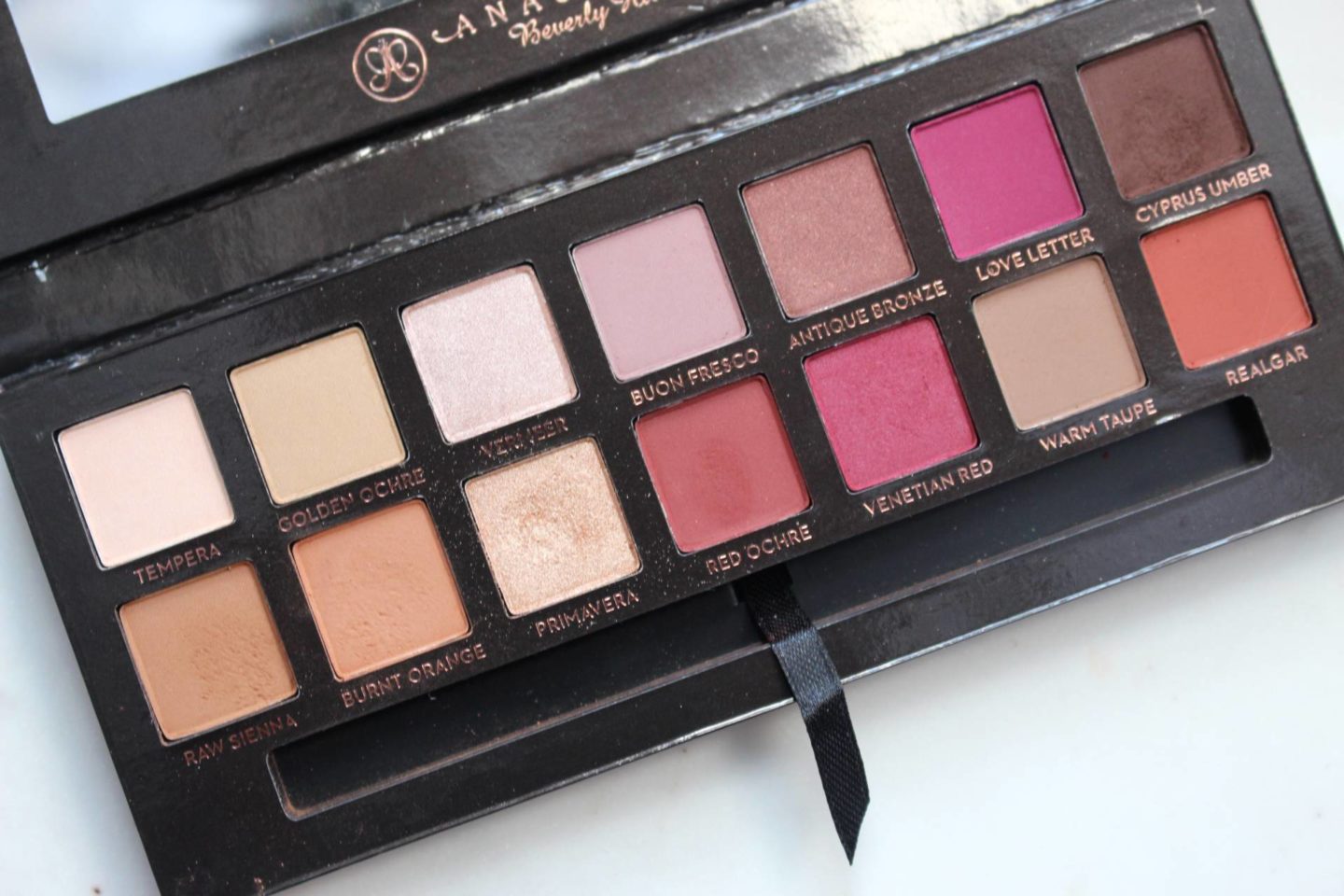Anastasia Beverly Hills Modern Renaissance